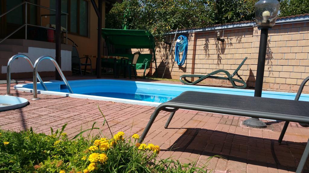 Pension Tip-Top Тыргу-Муреш Экстерьер фото